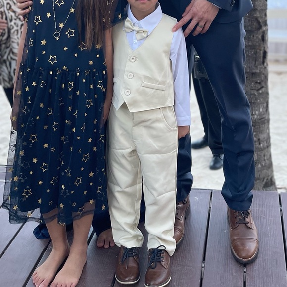 Tan 3 piece suiting for special occasions. - Picture 5 of 5